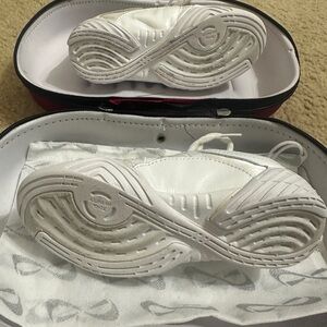 NFINITY Evolution White Sneakers